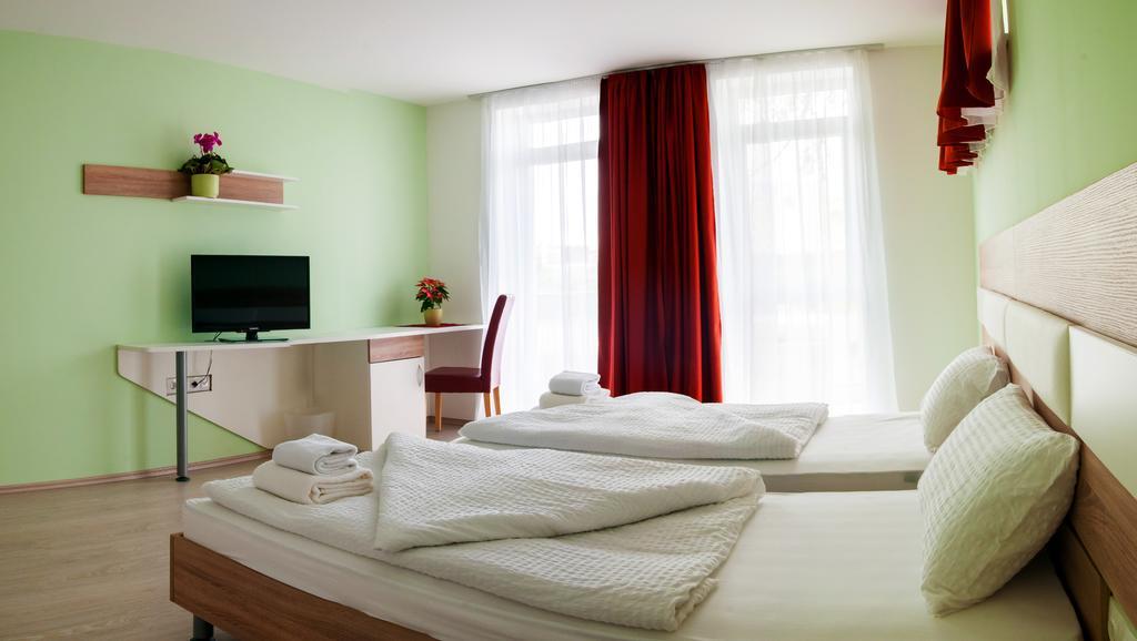 Hotel Pallone Balatonfüred Habitación foto