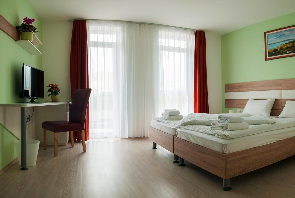 Hotel Pallone Balatonfüred Habitación foto