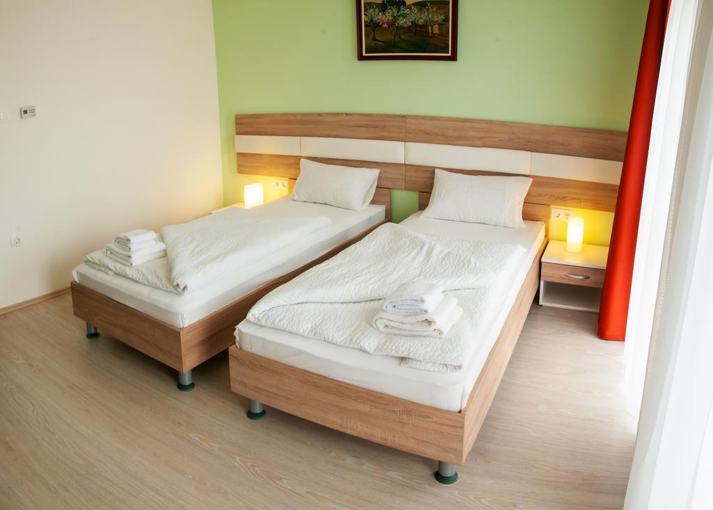 Hotel Pallone Balatonfüred Habitación foto
